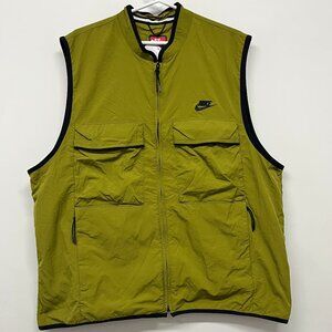 Nike Woven Vest Green
